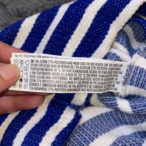 Great for 4th of July!
High Waisted Blue & White Cute Cotton Shorts! - Picture 4 of 4